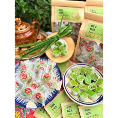 Kẹo Dừa Non Cuộn Sầu Riêng Lá Dứa - Ít Ngọt, Giá Giảm 59.000 VNĐ, Vị Thơm Ngon