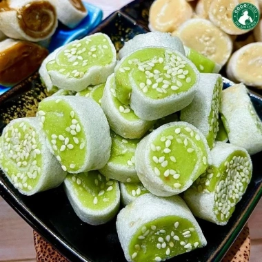 Kẹo Dừa Non Lá Dứa Hồng Vân 500g - Ít Ngọt, Giá chỉ 100.000 (giảm từ 127.000)