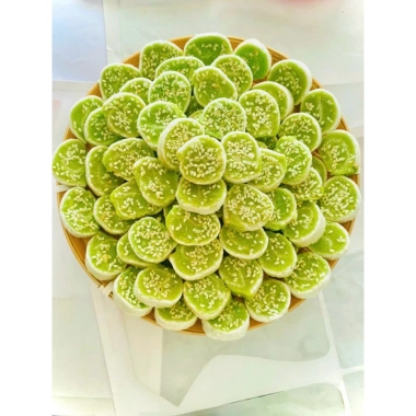 Kẹo dừa non lá dứa thơm ngon 250g - Bánh kẹo Tết, giảm giá 60k chỉ 60.000 VND