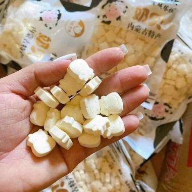 Kẹo sữa bò nén Mong Cổ - Bánh kẹo Tết hương vị thơm ngon, giá chỉ 38.220₫ 5 Kẹo sữa bò nén Mong Cổ - Bánh kẹo Tết hương vị thơm ngon, giá chỉ 38.220₫ 5
