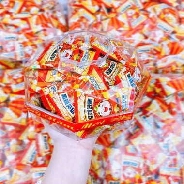 Kẹo Tết 1Kg Thần Tài Hình Thỏi Vàng Nhân Trái Cây - Giá ưu đãi 52.000đ 10 Kẹo Tết 1Kg Thần Tài Hình Thỏi Vàng Nhân Trái Cây - Giá ưu đãi 52.000đ 10