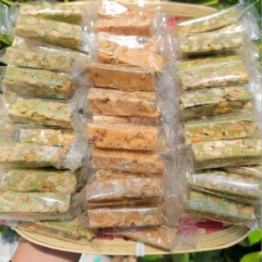 Kẹo Thèo Lèo Mè Đen Nước Dừa Lá Dứa 500-1.000gr Mix 3 Vị Ít Ngọt Béo Giòn 99.000đ 8