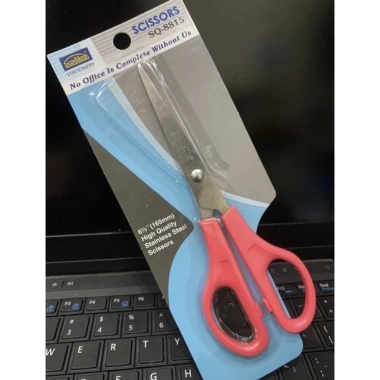 Kéo văn phòng Suremark SQ8.815/SQ8.806 - Cắt mượt, bền bỉ, giảm giá 30.000đ