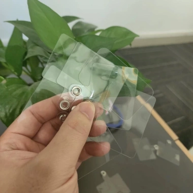 Kẹp cố định thẻ trong suốt gắn điện thoại, dây đeo tiện lợi, giá chỉ 7.500đ 6