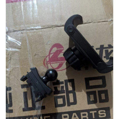 Kẹp điện thoại chính hãng cho Chenglong H7 H5 M3 - Giá chỉ 90.000, lắp dễ, an toàn 3