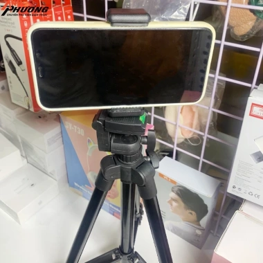 Kẹp Điện Thoại Gắn Tripod - Chân Máy Ảnh, Giá 17.000 VND, Chắc Chắn, Dễ Dùng