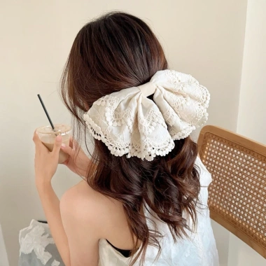 Kẹp Nơ Ren Tiểu Thư Size Đại 24cm Màu Kem - Kẹp Bấm Nửa Tóc Giá 100k 5
