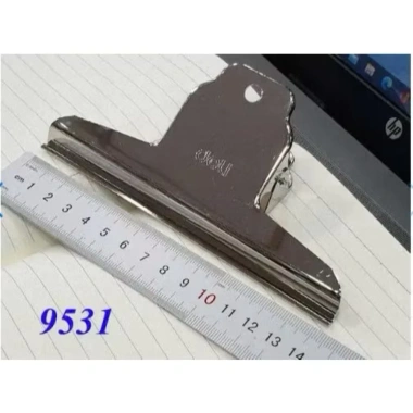 Kẹp sắt Deli 9.531-9.533 siêu bền, chỉ 16.000 VND (giảm từ 20.640) 2 Kẹp sắt Deli 9.531-9.533 siêu bền, chỉ 16.000 VND (giảm từ 20.640) 2