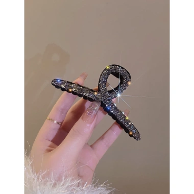 Kẹp tóc đá cao cấp K28 Rosie Lấp lánh sang trọng, giảm giá 53.400₫ 4 Kẹp tóc đá cao cấp K28 Rosie Lấp lánh sang trọng, giảm giá 53.400₫ 4