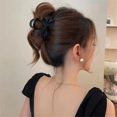 Kẹp Tóc Grabber Phong Cách Mới Tình Yêu Đầu Cá Mập Lưng Đầu Kẹp Mũ Nữ 17k