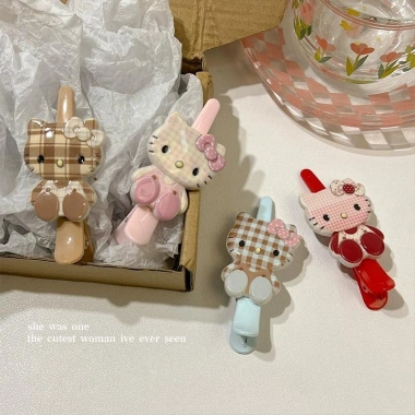 Kẹp tóc Hello Kitty có Bangs - Phụ kiện trán dễ thương, giá ưu đãi 22.680₫