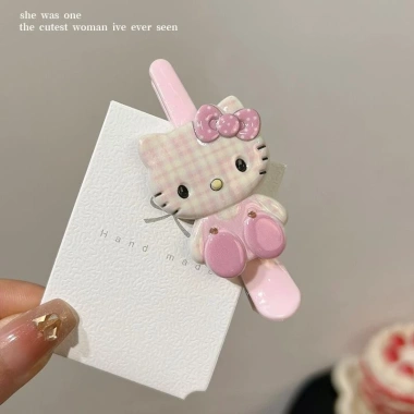 Kẹp tóc Hello Kitty có Bangs - Phụ kiện trán dễ thương, giá ưu đãi 22.680₫