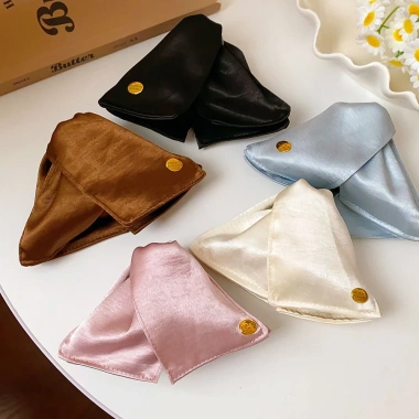 Kẹp Tóc Hình Tam Giắc Vỏ Satin Phong Cách Hàn Quốc - Cao Cấp, Giá Ưu Đãi 41.360₫