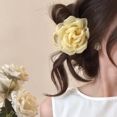 Kẹp tóc hoa hồng ngọt ngào cho cô gái - phụ kiện bun, đuôi ngựa thời trang 5 Kẹp tóc hoa hồng ngọt ngào cho cô gái - phụ kiện bun, đuôi ngựa thời trang 5