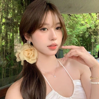 Kẹp tóc hoa hồng ngọt ngào cho cô gái - phụ kiện bun, đuôi ngựa thời trang 7 Kẹp tóc hoa hồng ngọt ngào cho cô gái - phụ kiện bun, đuôi ngựa thời trang 7
