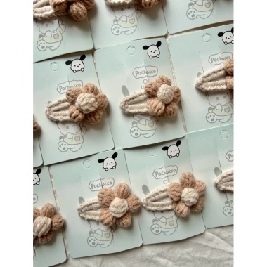 Kẹp tóc hoa len năm cánh handmade pastel Hàn Quốc - xinh xắn, giá 15.000 VND 9