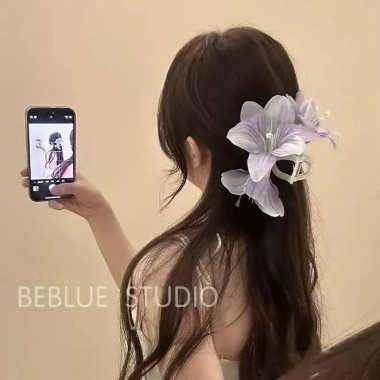 Kẹp tóc hoa ly đi biển mùa hè - Phụ kiện nữ nhẹ nhàng sang chảnh, giá 26.600₫ 6