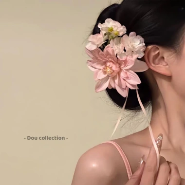 Kẹp tóc hoa unisex nụ hoa nhỏ xinh, dây nhẹ, áo dài chụp ảnh lễ tết - 20.000đ