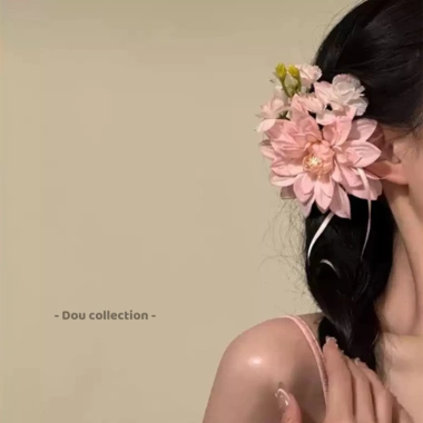 Kẹp tóc hoa unisex nụ hoa nhỏ xinh, dây nhẹ, áo dài chụp ảnh lễ tết - 20.000đ