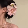 Kẹp tóc hoa unisex nụ hoa nhỏ xinh, dây nhẹ, áo dài chụp ảnh lễ tết - 20.000đ 6