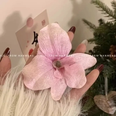 Kẹp tóc lan nhung pastel nhẹ nhàng phong cách Hàn Quốc cho nữ xinh giá 25.000 VND