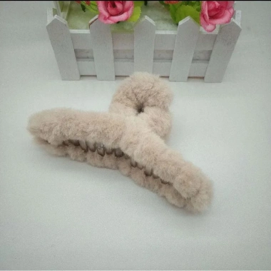 Kẹp tóc lông Hàn Quốc 13cm - Siêu bền, giữ tóc chắc, Giá ưu đãi 20.000₫ 5