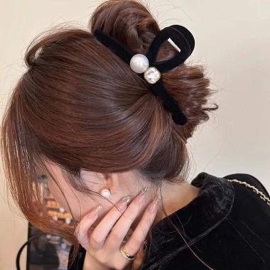 Kẹp tóc nhung đính ngọc đá 13cm phong cách Hàn dễ thương giá 75.000đ