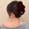 Kẹp tóc nhung tam giác camellia, đuôi ngựa – phụ kiện thời trang, giá 35.350₫ 3