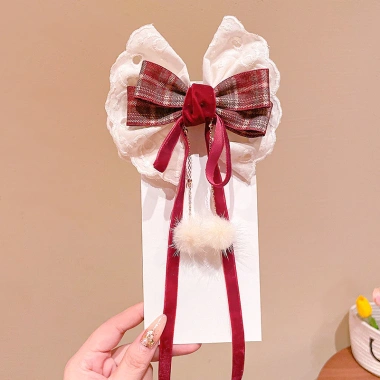 Kẹp tóc nơ lớn ren ngọc trai đỏ năm mới cho bé ruy băng tua rua mặt sau siêu cổ tích 7 Kẹp tóc nơ lớn ren ngọc trai đỏ năm mới cho bé ruy băng tua rua mặt sau siêu cổ tích 7