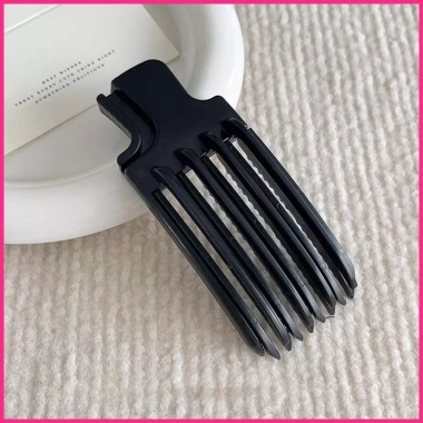 Kẹp Tóc Xoăn Rễ Nâng - Tóc Khối Lượng Dày Ngắn Tự Nhiên, chỉ 37.800₫ buraivn 7 Kẹp Tóc Xoăn Rễ Nâng - Tóc Khối Lượng Dày Ngắn Tự Nhiên, chỉ 37.800₫ buraivn 7