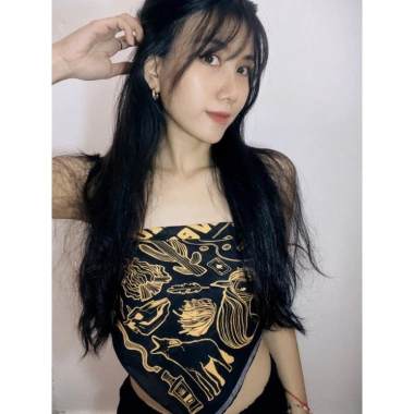 Khăn bandana cotton cổ điển họa tiết thổ cẩm Maben Giá ưu đãi 530.000₫ 5 Khăn bandana cotton cổ điển họa tiết thổ cẩm Maben Giá ưu đãi 530.000₫ 5