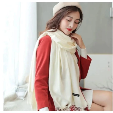 Khăn choàng cashmere mềm mịn, chất đẹp - Giá gốc 49.314 VND, giảm còn 40.755 VND