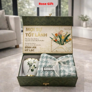 Khăn choàng cổ ấm áp quà tặng ý nghĩa Lễ Tết Bính Ngọ 2.026 giá 320.000đ