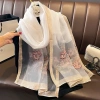 Khăn Choàng Cổ Lụa Tơ Thêu Tay Họa Tiết Sang Trọng Quý Phái Miuna LYLI.99 Giá 279k 3