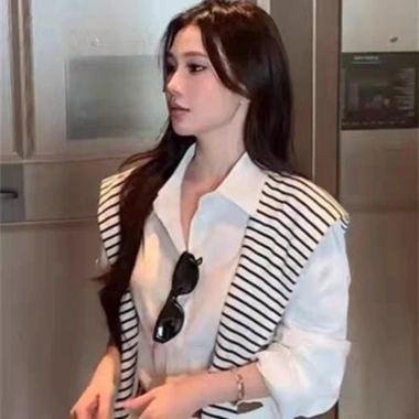 Khăn choàng dệt kim sọc đen trắng nữ - Phụ kiện thời trang, giá chỉ 66.250 VND