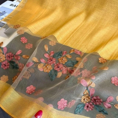 Khăn choàng Hijab nữ WEETW cỡ lớn - Lụa sang trọng thêu hoa, ren sáng bóng, mềm mỏng, giá ưu đãi 164,160₫