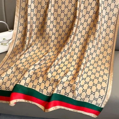 Khăn choàng lụa cao cấp GG 180x90cm – Sang trọng, siêu mềm mại, nhẹ tự nhiên 6 Khăn choàng lụa cao cấp GG 180x90cm – Sang trọng, siêu mềm mại, nhẹ tự nhiên 6