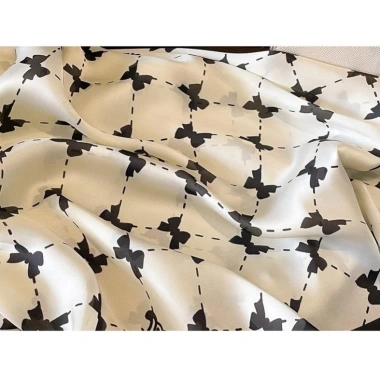 Khăn choàng lụa cao cấp họa tiết nơ trắng đen 180x90cm siêu mềm, sang trọng, nhẹ tự nhiên 4