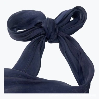 Khăn choàng thoáng khí mùa hè nữ thiết kế màu trơn, nhẹ mát, thời trang hijab, giá ưu đãi 236.501đ 26 Khăn choàng thoáng khí mùa hè nữ thiết kế màu trơn, nhẹ mát, thời trang hijab, giá ưu đãi 236.501đ 26