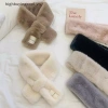 Khăn cổ lông tơ giả nữ giữ ấm mùa thu đông, nhiều màu sắc, họa tiết chữ thập sang trọng, chỉ 49.800₫ 4