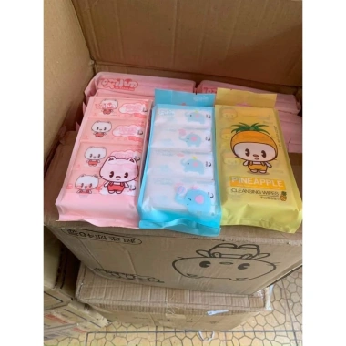 Khăn giấy ướt mini 8 gói - Túi bỏ túi du lịch tiện lợi, nhỏ gọn, chỉ 35.000đ