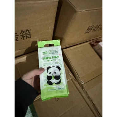 Khăn Giấy Ướt Mini Cầm Tay Đáng Yêu, Bỏ Túi Tiện Lợi - Giảm Giá Đến 18,999₫