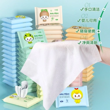 Khăn Giấy Ướt Mini Dễ Thương Bỏ Túi Tiện Lợi 8 Tờ Siêu Mềm - Giá 11.500đ