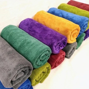 Khăn lau Spa 30x30cm LotusTowel 100% Microfiber Cao Cấp – Mềm Mịn, Thấm Hút, Không Ra Màu, 5.900₫ 8 Khăn lau Spa 30x30cm LotusTowel 100% Microfiber Cao Cấp – Mềm Mịn, Thấm Hút, Không Ra Màu, 5.900₫ 8