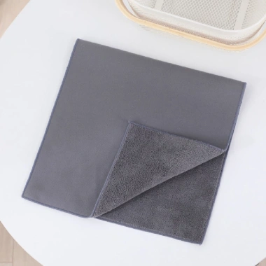Khăn lau xe Microfiber mềm mịn, thấm hút tốt, giá 38.000đ, xe hơi, ô tô, xe máy