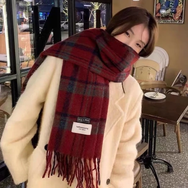 Khăn Lụa Dài Hoạ Tiết Kẻ Fen Sang Trọng - Khăn Choàng Cổ Lụa Mây Fashion 68.000₫ 9 Khăn Lụa Dài Hoạ Tiết Kẻ Fen Sang Trọng - Khăn Choàng Cổ Lụa Mây Fashion 68.000₫ 9