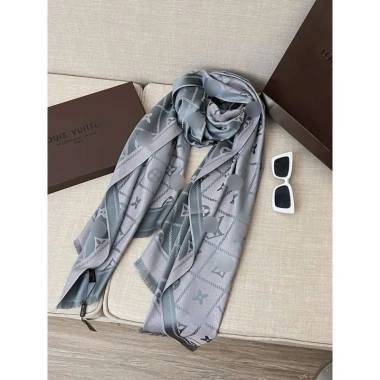 Khăn Lụa Đũi Ánh Nhũ Cao Cấp 70x180cm - Trẻ Trung, 159.999đ, Hàng Có Sẵn