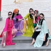 Khăn Lụa Satin Mỏ Quạ Phụ Kiện Đội Đầu Quàng Cổ cho Áo Dài Cách Tân Giảm Giá 18% 5