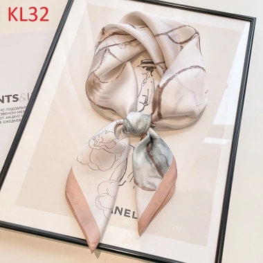 Khăn lụa vuông 70x70cm bandana thanh lịch - Quàng cổ, chùm đầu, chỉ 21.250 VND 5 Khăn lụa vuông 70x70cm bandana thanh lịch - Quàng cổ, chùm đầu, chỉ 21.250 VND 5