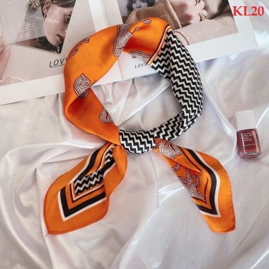 Khăn lụa vuông 70x70cm bandana thanh lịch - Quàng cổ, chùm đầu, chỉ 21.250 VND